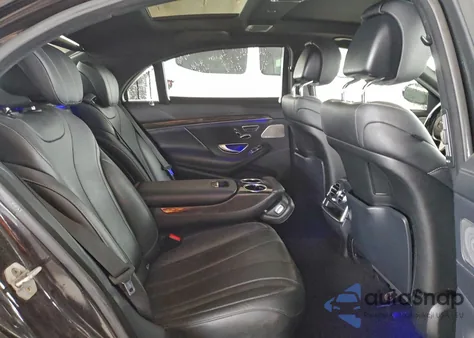 2015 Mercedes-Benz S 550 4Matic z USA, uszkodzony, nr VIN WDDUG8FB2FA080916